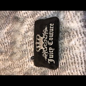 Y2K pink princess juicy couture velvet clutch